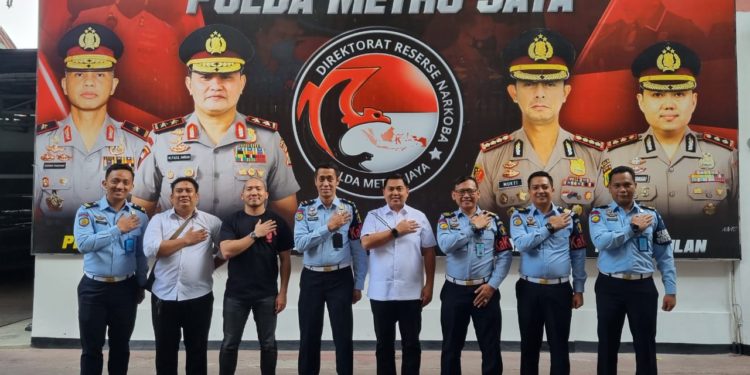 Tingkatkan Sinergi dan Koordinasi, Ka. KPLP Lapas Cipinang Sambangi Direktorat Reserse Narkoba Polda Metro Jaya